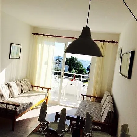 Anguila Chalet *